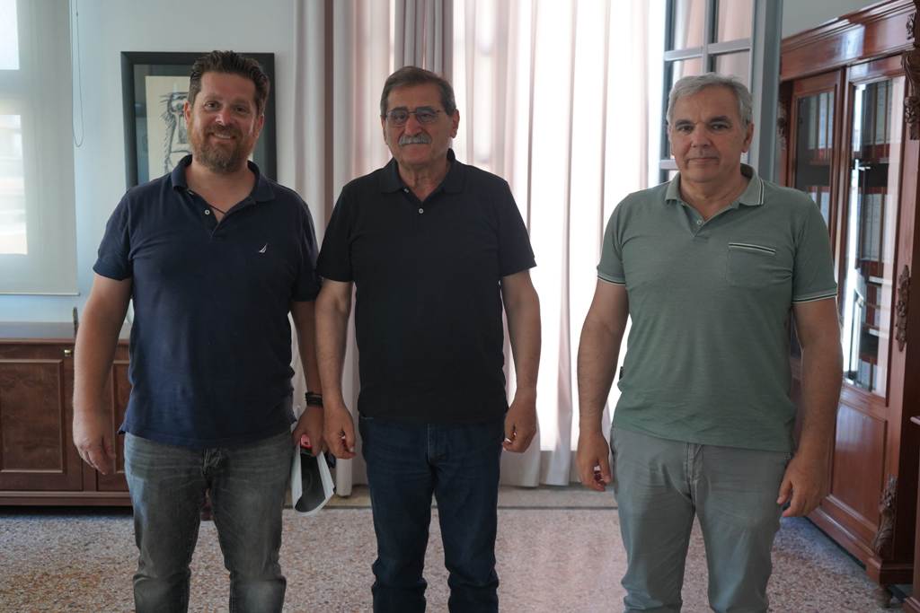 Πάτρα: Ο Κ.Πελετίδης υπέγραψε την συντήρηση της Πλατείας Γεωργίου - Τι έργα θα γίνουν ΦΩΤΟ 29 Πάτρα: Ο Κ.Πελετίδης υπέγραψε την συντήρηση της Πλατείας Γεωργίου - Τι έργα θα γίνουν ΦΩΤΟ