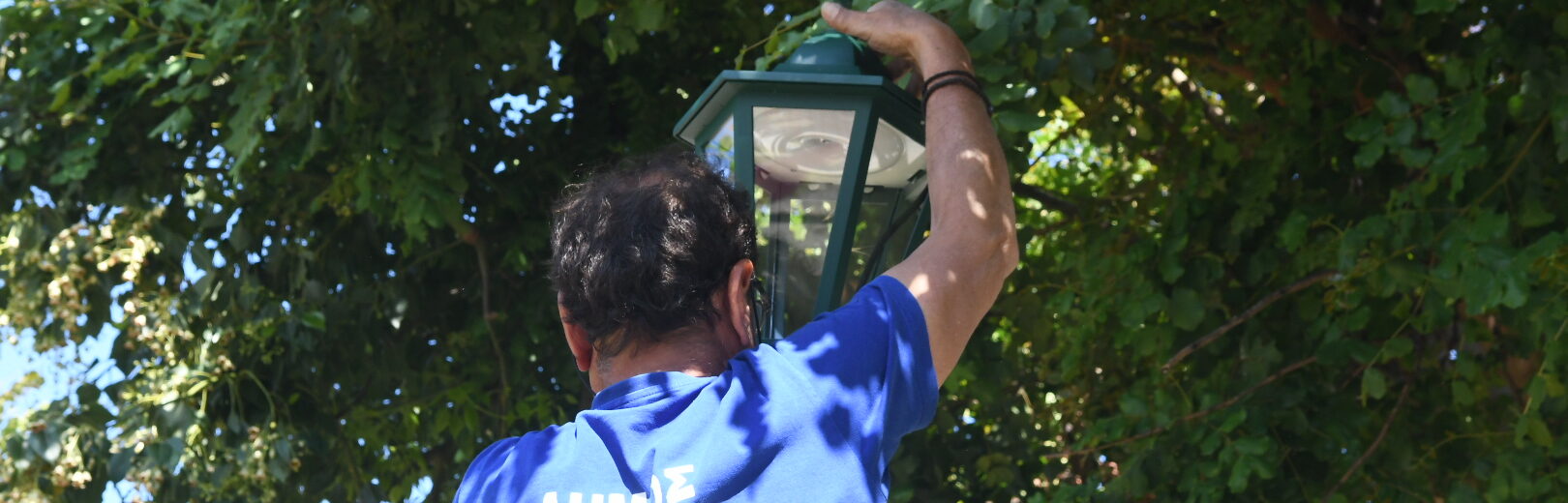 Πάτρα: Αντικατάσταση λαμπτήρων σε φωτιστικά πλατειών