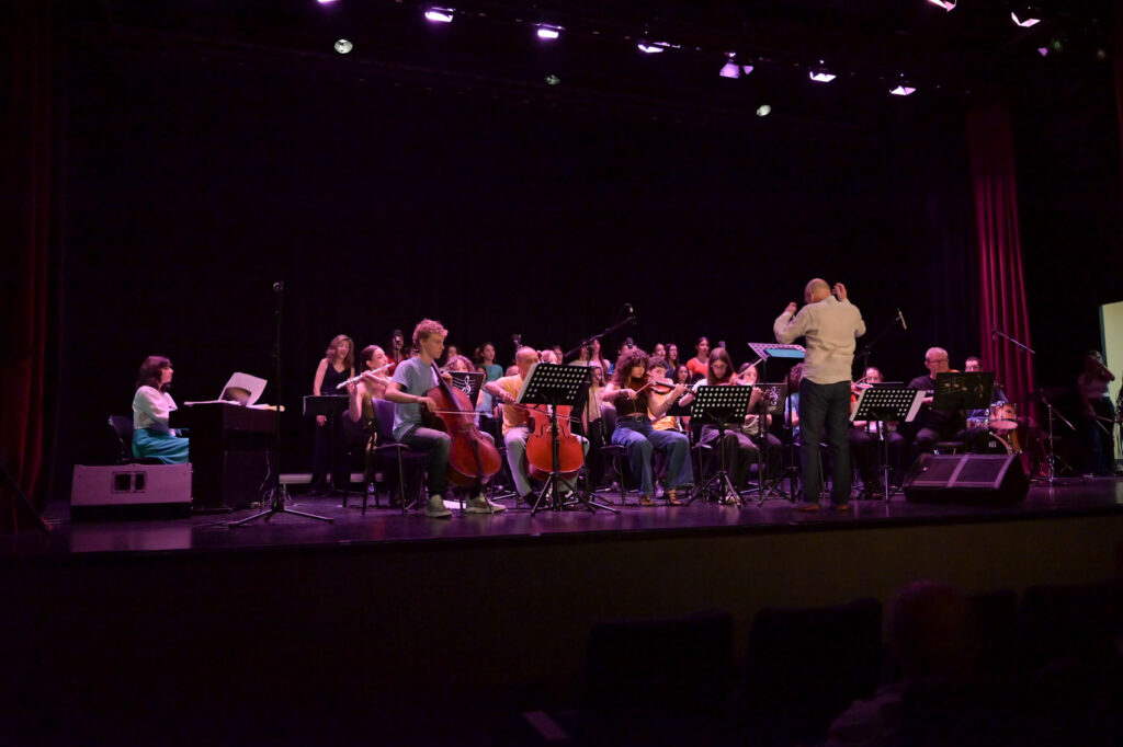 Ρεσιτάλ διπλώματος πιάνου και musical στην ενότητα «Μουσική από παιδιά για παιδιά» ΦΩΤΟ 34 Ρεσιτάλ διπλώματος πιάνου και musical στην ενότητα «Μουσική από παιδιά για παιδιά» ΦΩΤΟ