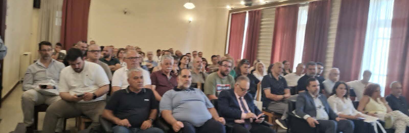 Πάτρα: «Τα προβλήματα των εμπόρων λύνονται με συνεργασία και προτάσεις»