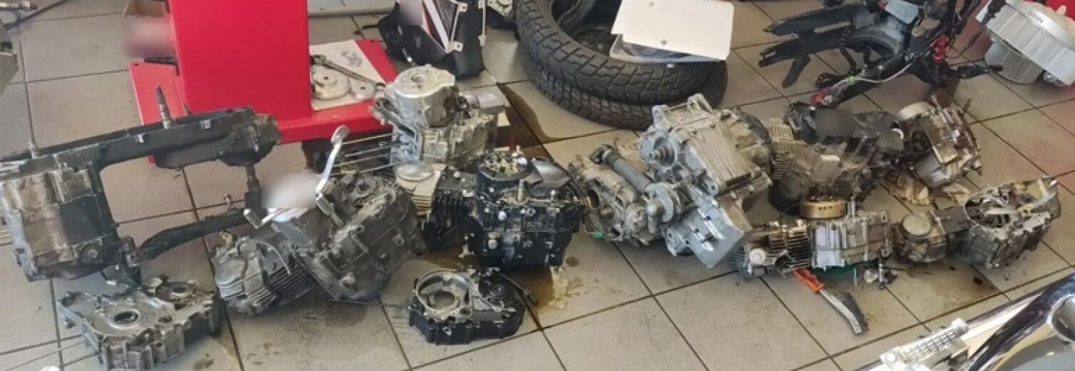 Πάτρα: Βρέθηκε με κλεμένα αναταλλακτικά και εξαρτήματα μοτοσυκλέτας