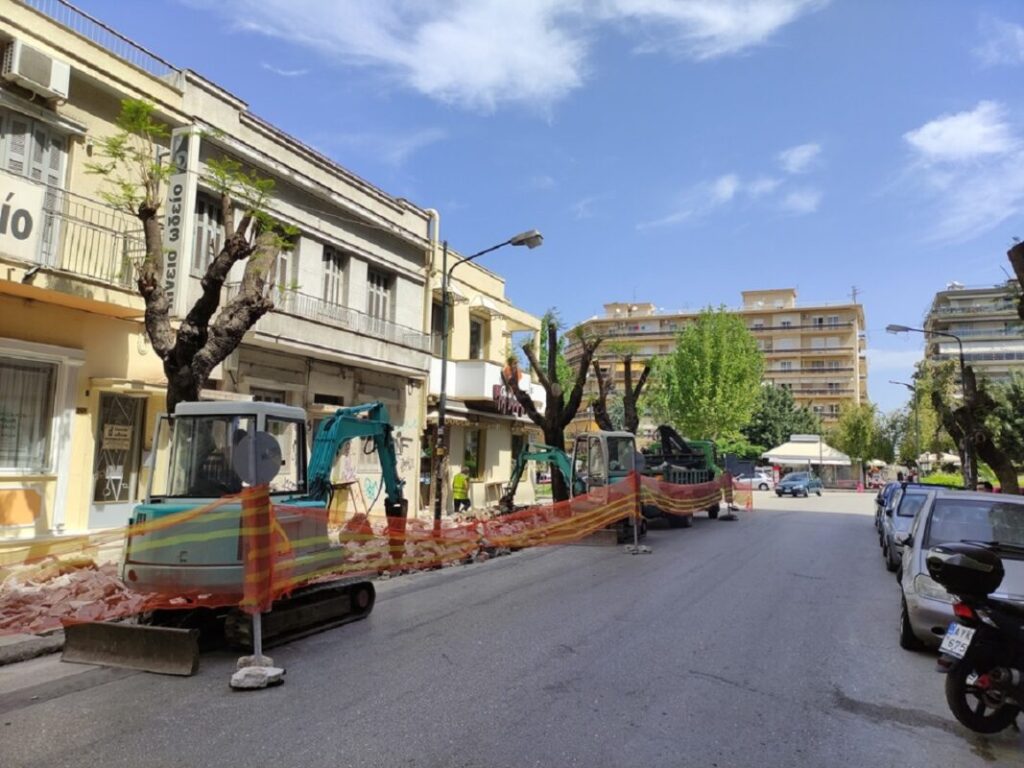 Πάτρα: Σταματάει το μεγάλο έργο του Δήμου στην Άνω Πόλη - Φεύγει ο εργολάβος γιατί εκτοξεύθηκε το κόστος 28 Πάτρα: Σταματάει το μεγάλο έργο του Δήμου στην Άνω Πόλη - Φεύγει ο εργολάβος γιατί εκτοξεύθηκε το κόστος
