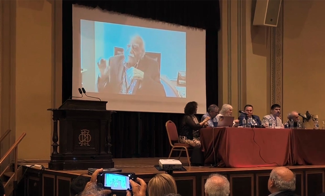 Καλάβρυτα: Διεκδίκηση των γερμανικών οφειλών, με όιπλο την Βουλή, επαναφέρει ο δήμαρχος