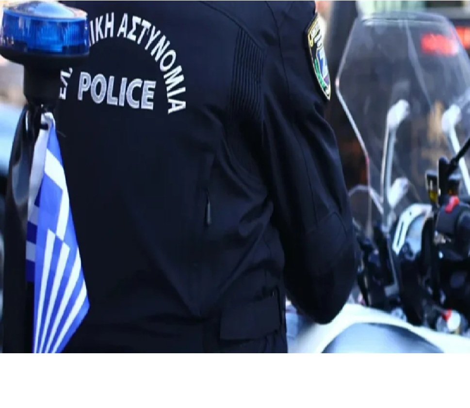 Κυψέλη: Βρέθηκε βαλίτσα με διαμελισμένο πτώμα 1 Αστυνομικοί στην Πάτρα