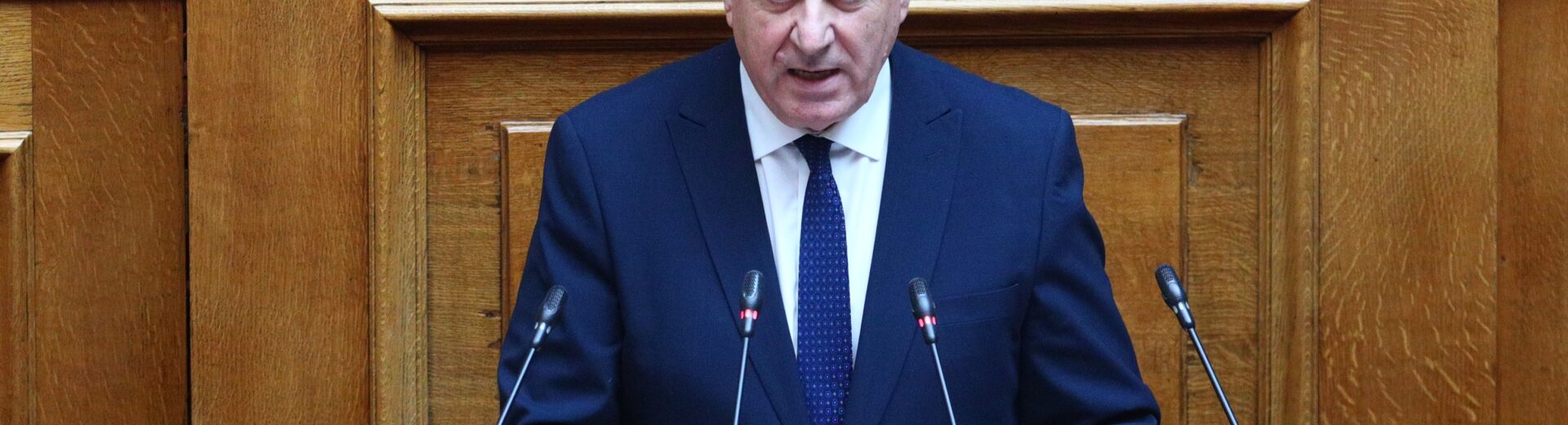 Ο Αθανάσιος Καββαδάς στη Βουλή