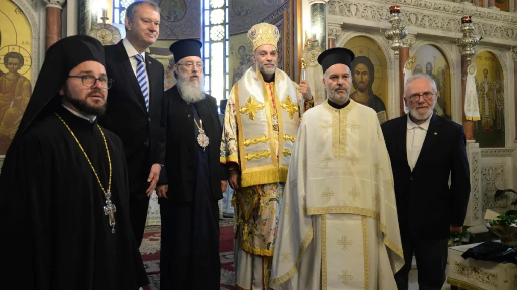 Ο Μεσολογγίτης σκηνοθέτης που έγινε ιερέας στην Ελβετία ΦΩΤΟ 31 Ο Μεσολογγίτης σκηνοθέτης που έγινε ιερέας στην Ελβετία ΦΩΤΟ