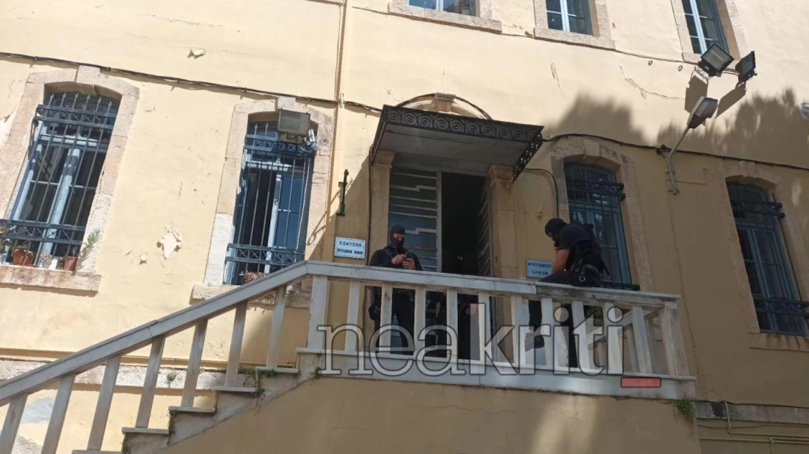 Χανιά: Η απόφαση για τον Γερμανό που φωτογράφιζε στρατιωτικά αεροσκάφη