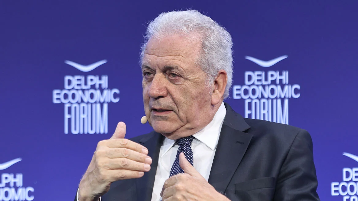 Ένταλμα σύλληψης για τον Δημήτρη Αβραμόπουλο από τη βελγική Δικαιοσύνη στο πλαίσιο του Qatargate
