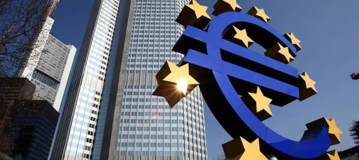 ΕΚΤ: Προσθήκη αξήσεων των επιτοκίων