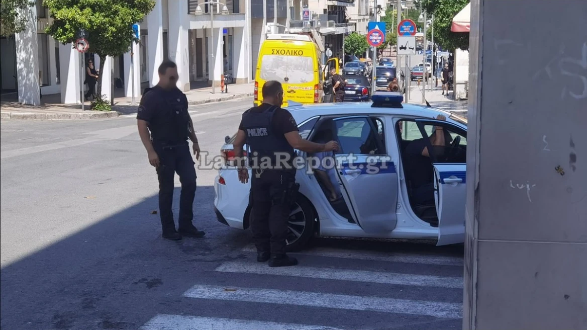 Αστυνομική παρουσία στη Λαμία μετά από περιστατικό επιδειξία.