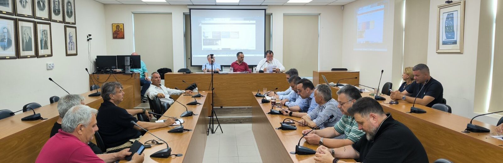Αχαΐα: «Πιέζεται» για ανεξαρτητοποίηση», στο Επιμελητήριο, ο Παπαχριστόπουλος ΦΩΤΟ