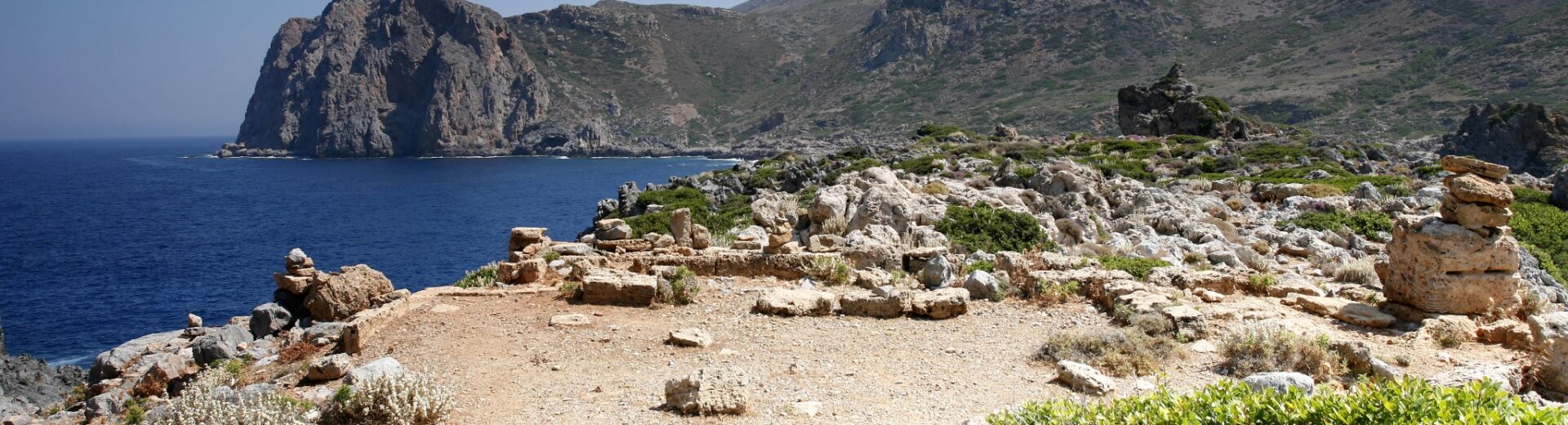 Χανιά: Άνδρας έπεσε από βράχια στον αρχαιολογικό χώρο στα Φαλάσαρνα