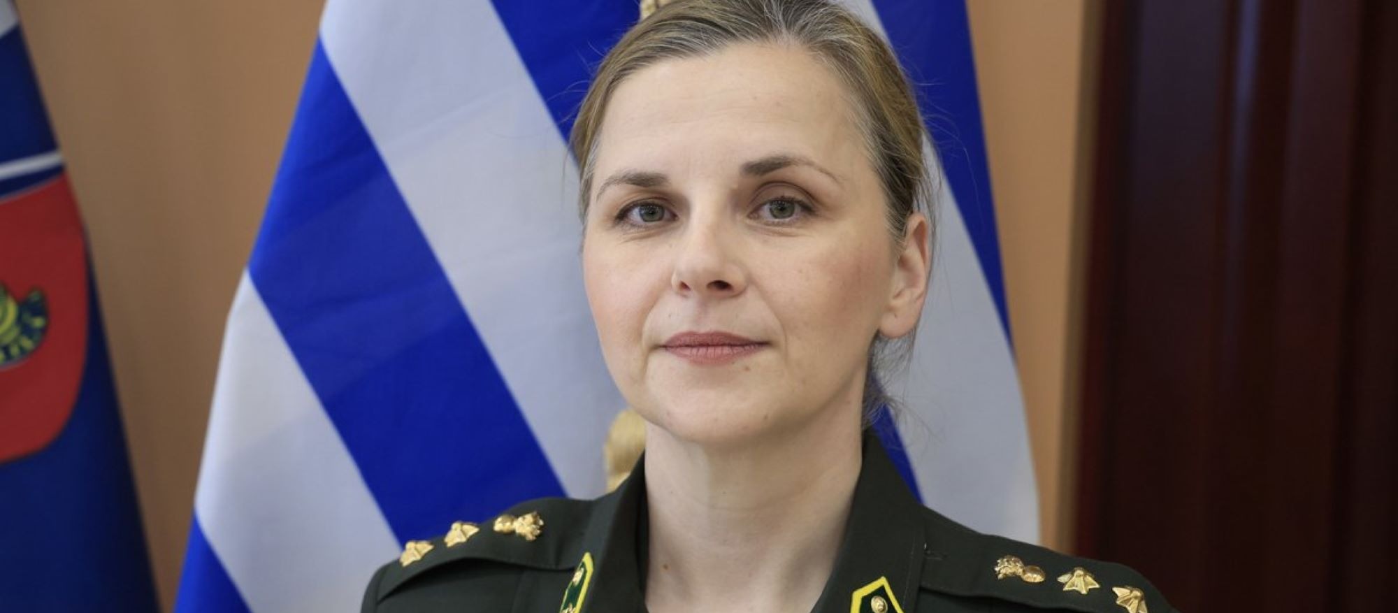Αυτή είναι η πρώτη γυναίκα εκπρόσωπος Τύπου του Γενικού Επιτελείου Εθνικής Άμυνας ΦΩΤΟ 4 Αυτή είναι η πρώτη γυναίκα εκπρόσωπος Τύπου του Γενικού Επιτελείου Εθνικής Άμυνας ΦΩΤΟ