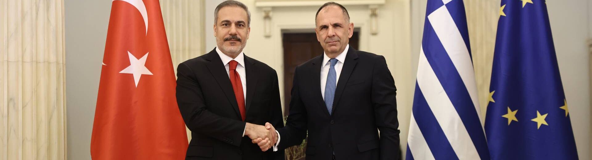 Γεραπετρίτης και Φιντάν σε συνάντηση