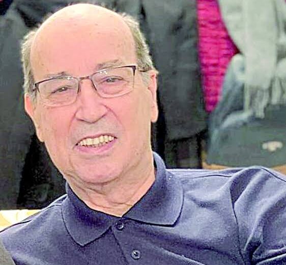 «Να προσποιήσε ότι συμπαθείς αυτούς που προσποιούνται ότι σε συμπαθούν»