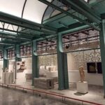 Εικαστική εγκατάσταση και τοποειδική παράσταση στο Αρχαιολογικό Μουσείο Αιγίου