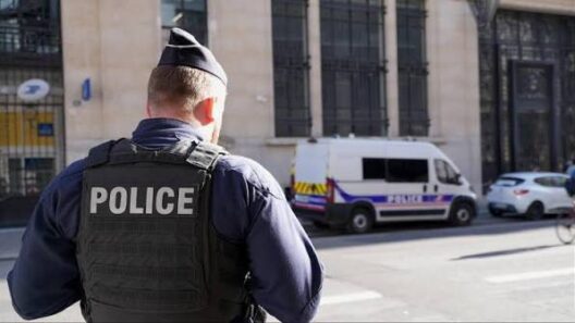Γαλλία: Σάλος με «ύποπτες» αγγελίες διακίνησης παιδιών σε πλατφόρμα μεταχειρισμένων ειδών 35 Παιδιά σε πλάτφορμα με εικονικές πραγματικότητες