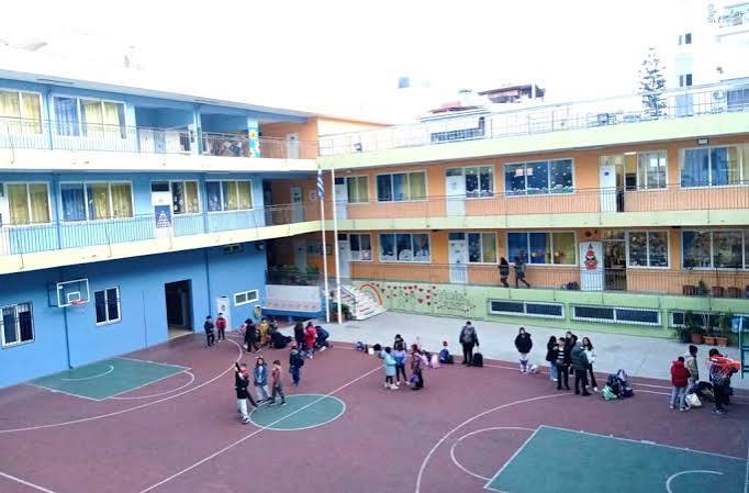 Πάτρα: Παρεμβάσεις σε δεκάδες σχολεία - Ξεκινούν έργα 1,6 εκατ. ευρώ - Όλη η λίστα στο Patrapress 31 Πάτρα: Παρεμβάσεις σε δεκάδες σχολεία - Ξεκινούν έργα 1,6 εκατ. ευρώ - Όλη η λίστα στο Patrapress