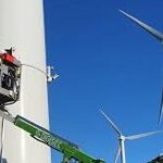Ζήρια: Εμπλοκή του ΔΕΔΔΗΕ στην παράνομη εγκατάσταση ανεμογεννήτριας, με διακοπές ρεύματος και νερού σε χωριά