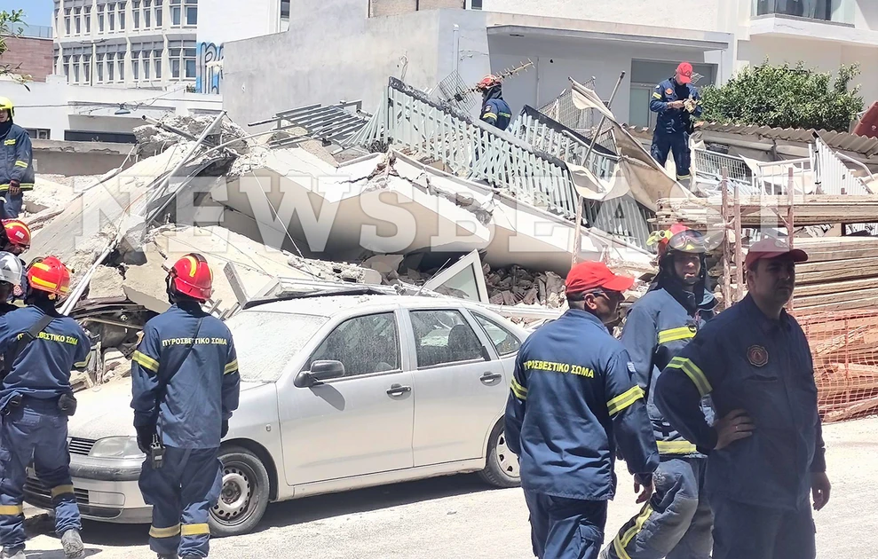 Πετράλωνα: Κατάρρευση πολυκατοικίας - Εντοπίστηκαν οι αγνοούμενοι - Πέντε προσαγωγές ΦΩΤΟ 30 Πετράλωνα: Κατάρρευση πολυκατοικίας - Εντοπίστηκαν οι αγνοούμενοι - Πέντε προσαγωγές ΦΩΤΟ