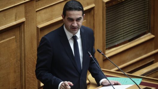 Κατρίνης: Διαρροή προσωπικού, υποβάθμιση υπαξιωματικών και έλλειμμα διαφάνειας στην άμυνα 36 Κατρίνης: Διαρροή προσωπικού, υποβάθμιση υπαξιωματικών και έλλειμμα διαφάνειας στην άμυνα