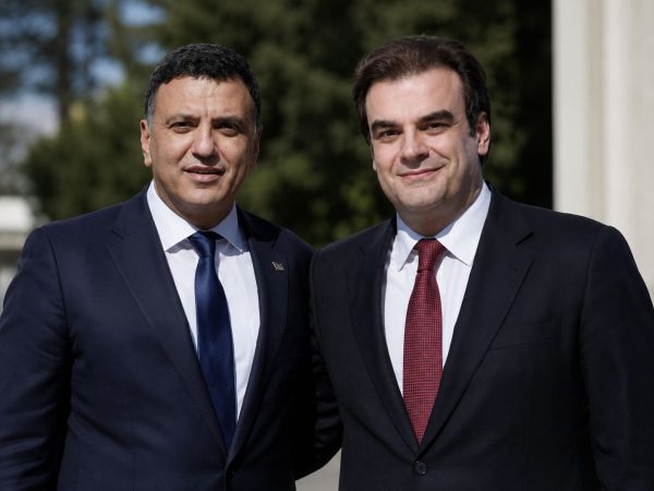 ΠΕΠΙΕΘ: SOS από τους πλοιάρχους θαλαμηγών για το «e-Ναυλοσύμφωνο» 30 ΠΕΠΙΕΘ: SOS από τους πλοιάρχους θαλαμηγών για το «e-Ναυλοσύμφωνο»