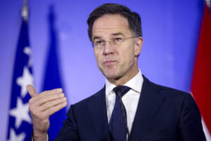 Ο Mark Rutte, Πρωθυπουργός της Ολλανδίας, μιλά σε συνέντευξη Τύπου.