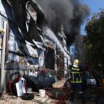 Μενίδι: Υπό έλεγχο η φωτιά στο κατάστημα ανταλλακτικών αυτοκινήτων ΦΩΤΟ - ΒΙΝΤΕΟ