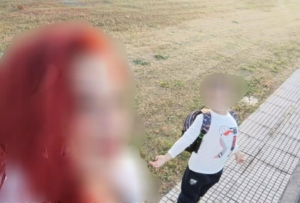 Αχαΐα: Καταγγελία σοκ μητέρας παιδιού ΑμεΑ στο Patrapress.gr για υπόθεση ενδοοικογενειακής βίας: «Έλεγε ότι θα του βγάλει τα έντερα» 29 Αχαΐα: Καταγγελία σοκ μητέρας παιδιού ΑμεΑ στο Patrapress.gr για υπόθεση ενδοοικογενειακής βίας: «Έλεγε ότι θα του βγάλει τα έντερα»
