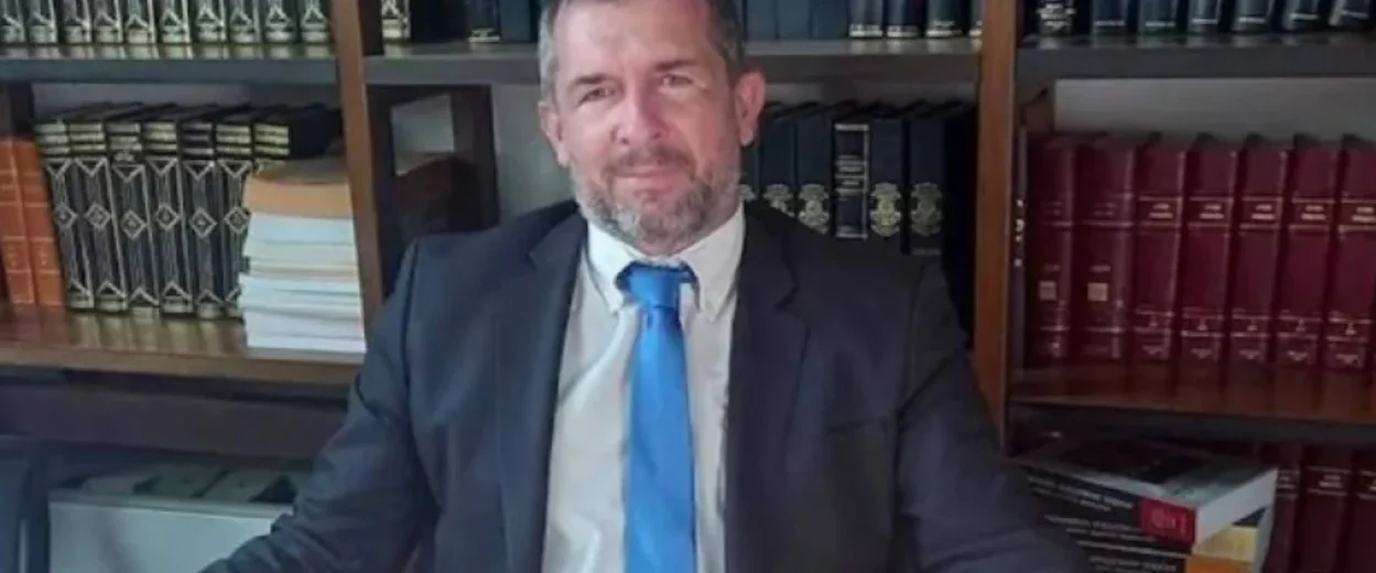 Ο Μπεσκοσ Παπανδρέου