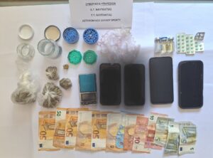Συλλήψεις για ναρκωτικά στη Ναύπακτο