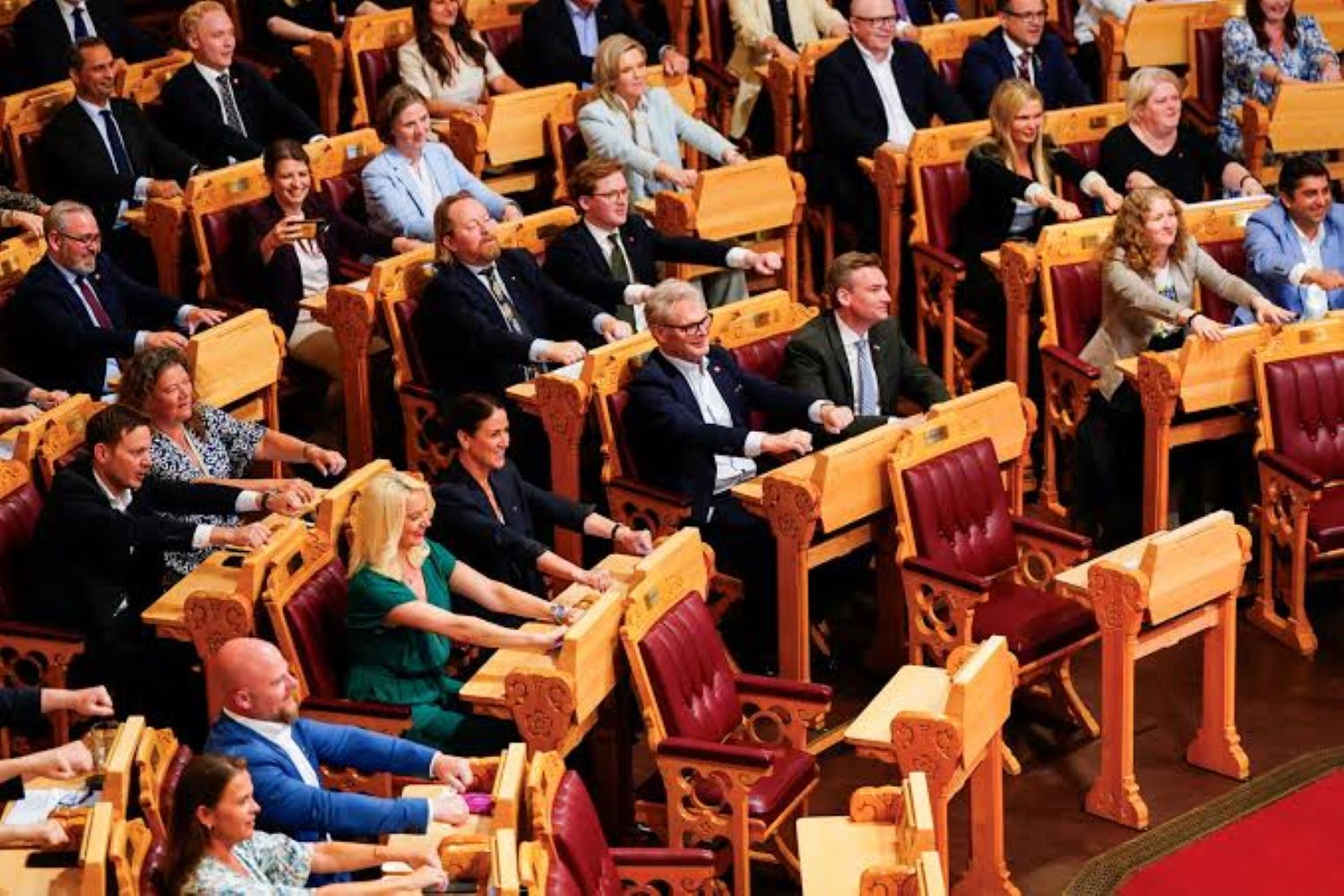 Το Κοινοβούλιο της Νορβηγίας τράβηξε…κουπί για το Μουντιάλ 2026 ΒΙΝΤΕΟ