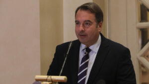 Αχαΐα: Οι Πατρινοί υπερκαταναλώνουν φάρμακα - Η εικόνα για αντιβιοτικά και αναβολικά - Φαρμακοποιοί στο Patrapress 31 Αχαΐα: Οι Πατρινοί υπερκαταναλώνουν φάρμακα - Η εικόνα για αντιβιοτικά και αναβολικά - Φαρμακοποιοί στο Patrapress