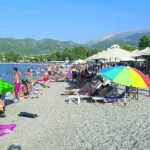 Αχαΐα: Tουρισμός δύο ταχυτήτων τον Ιούλιο - «Ανάσα» στα παράλια - «Πάγος» στα ορεινά – Επαγγελματίες στο Patrapress