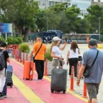 Αχαΐα: Αλλιώτικη η φετινή αργία - Οσοι έμειναν, όσοι έφυγαν και όσοι ήρθαν