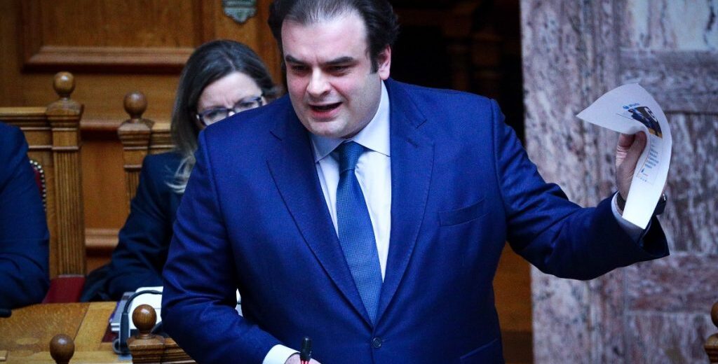 Ο Πιερρακάκης μιλάει για ψηφίζετε
