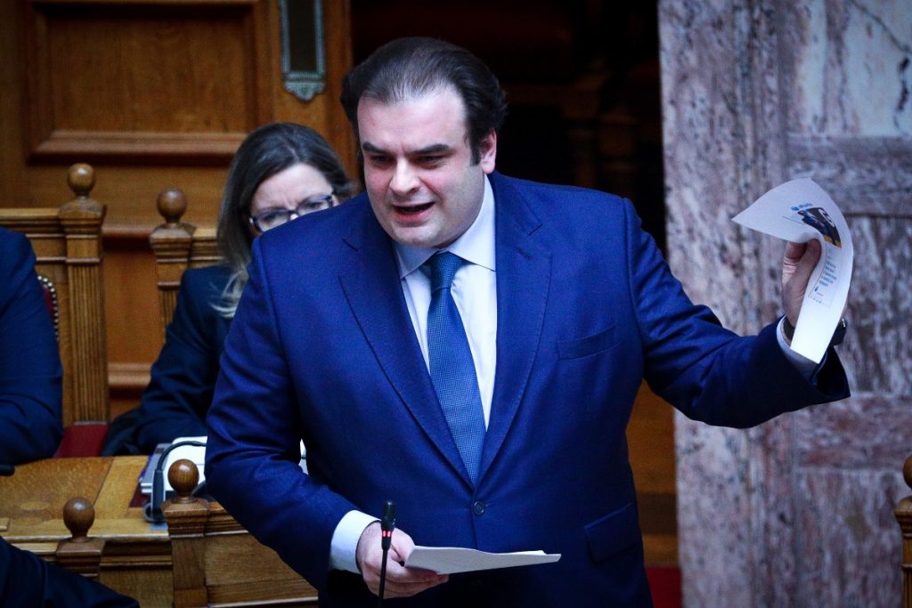 Ο Πιερρακάκης μιλάει για ψηφίζετε