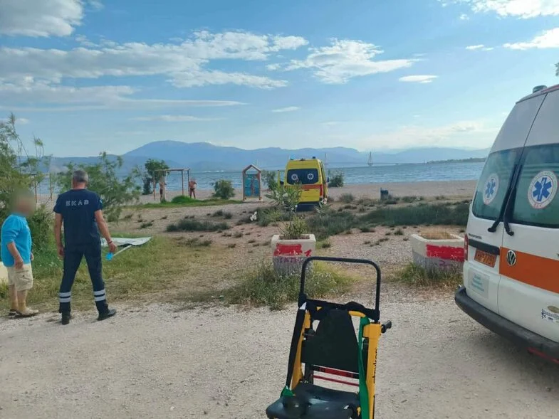 Πάτρα: Δραματική διάσωση άνδρα στην Πλαζ - Επιχείρησε να αυτοκτονήσει ΦΩΤΟ 29 Πάτρα: Δραματική διάσωση άνδρα στην Πλαζ - Επιχείρησε να αυτοκτονήσει ΦΩΤΟ