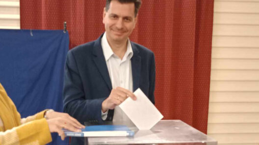 Πάτρα: Ενδοπαραταξιακές εκλογές για το 'σπιράλ," με επικεφαλής μόνο τον Πέτρο Ψωμά 36 Πάτρα: Ενδοπαραταξιακές εκλογές για το 'σπιράλ," με επικεφαλής μόνο τον Πέτρο Ψωμά