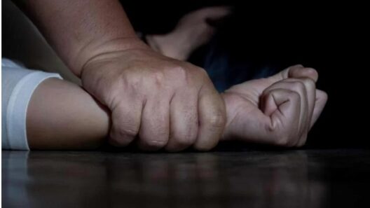 Σούδα: Άνδρας παρενοχλούσε δύο ανήλικα 37 Σούδα: Άνδρας παρενοχλούσε δύο ανήλικα