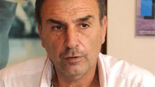 «Με υποδειγματικό ήθος» 36 «Με υποδειγματικό ήθος»