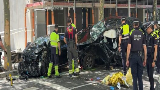 Βαρκελώνη: Δύο νεκροί στην πιο σκληρή καταδίωξη της πόλης ΒΙΝΤΕΟ 36 Βαρκελώνη: Δύο νεκροί στην πιο σκληρή καταδίωξη της πόλης ΒΙΝΤΕΟ