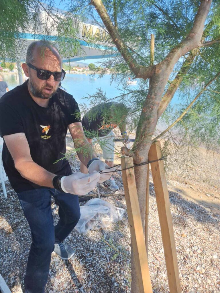 Εθελοντικός καθαρισμός της παραλίας Άκολης και τα μικροπλαστικά από την Ομοσπονδία Συλλόγων ΦΩΤΟ 31 Εθελοντικός καθαρισμός της παραλίας Άκολης και τα μικροπλαστικά από την Ομοσπονδία Συλλόγων ΦΩΤΟ