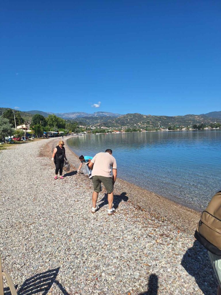 Εθελοντικός καθαρισμός της παραλίας Άκολης και τα μικροπλαστικά από την Ομοσπονδία Συλλόγων ΦΩΤΟ 29 Εθελοντικός καθαρισμός της παραλίας Άκολης και τα μικροπλαστικά από την Ομοσπονδία Συλλόγων ΦΩΤΟ