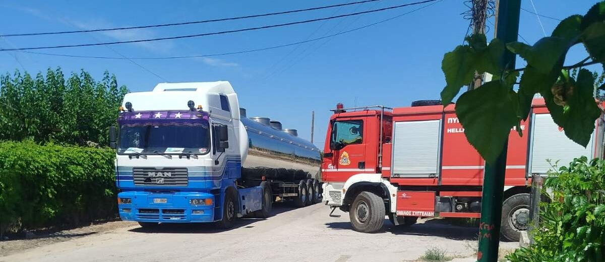 Αχαΐα: Πυροσβέστης υπέστη εγκαύματα στη φωτιά των Σαγεΐκων