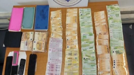 Κύκλωμα πολεοδόμων: Έρευνα «φωτιά» στις θυρίδες των κατηγορουμένων 36 Κύκλωμα πολεοδόμων: Έρευνα «φωτιά» στις θυρίδες των κατηγορουμένων