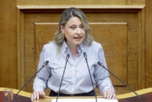 Αχαΐα: Παρέμβαση της Χριστίνας Αλεξοπούλου για ενίσχυση των Δασικών Υπηρεσιών