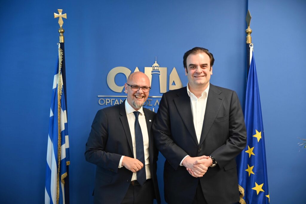 Πάτρα: Ο Πιερρακάκης στο λιμάνι, είδε «αναπτυξιακές προοπτικές» - Το εμβληματικό έργο της Μαρίνας ΦΩΤΟ 30 Πάτρα: Ο Πιερρακάκης στο λιμάνι, είδε «αναπτυξιακές προοπτικές» - Το εμβληματικό έργο της Μαρίνας ΦΩΤΟ