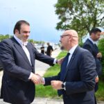 Πάτρα: Ο Πιερρακάκης στο λιμάνι, είδε «αναπτυξιακές προοπτικές» - Το εμβληματικό έργο της Μαρίνας ΦΩΤΟ