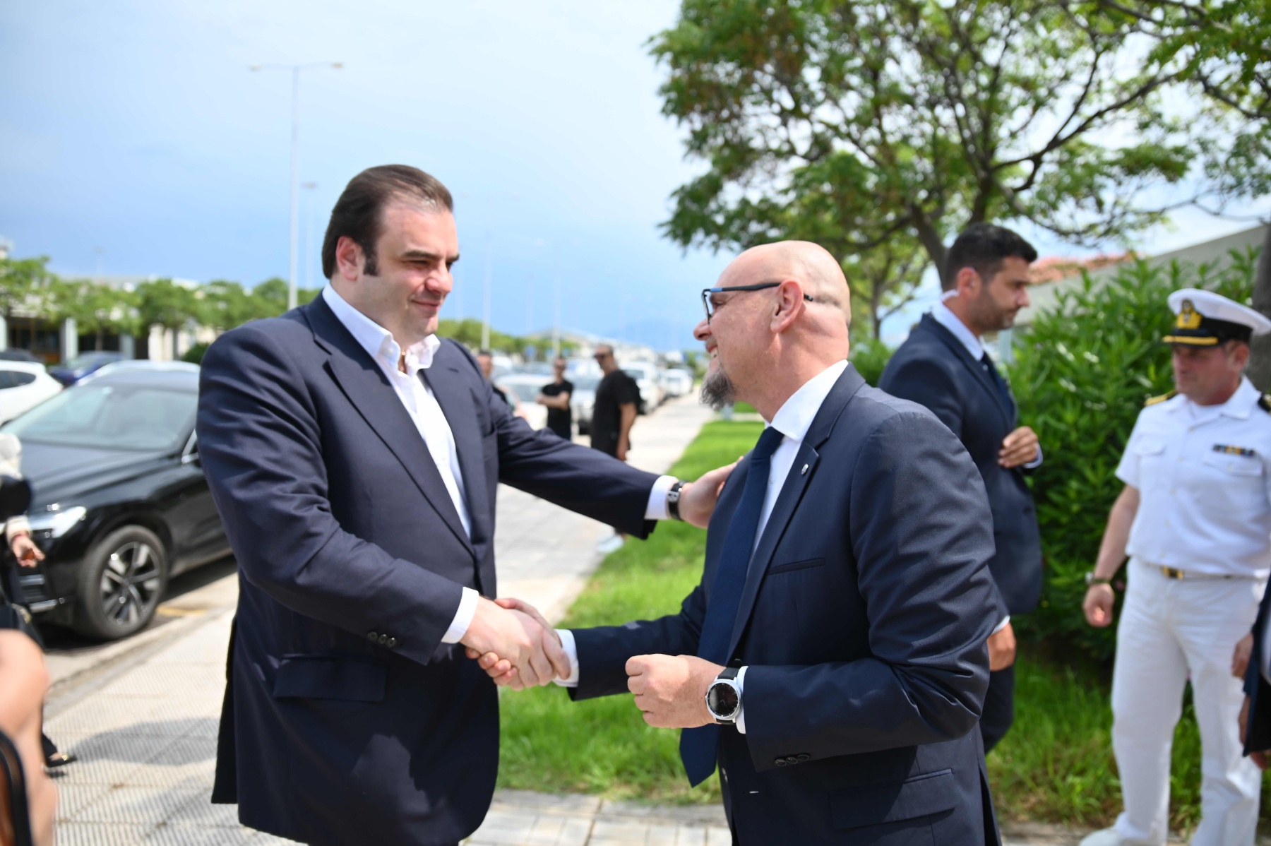 Πάτρα: Ο Πιερρακάκης στο λιμάνι, είδε «αναπτυξιακές προοπτικές» - Το εμβληματικό έργο της Μαρίνας ΦΩΤΟ